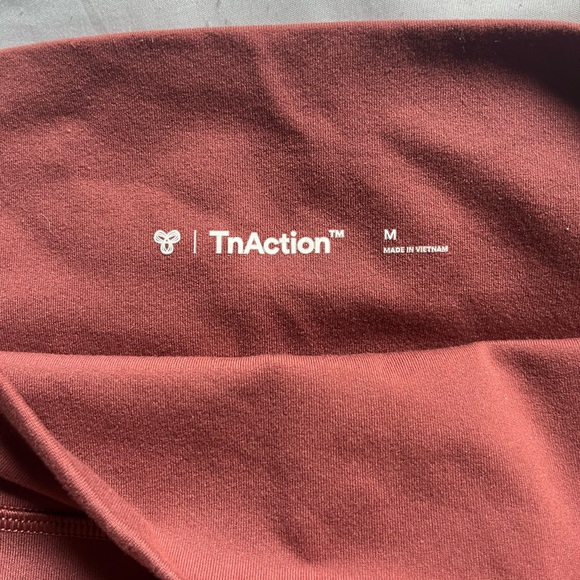 aritzia biker shorts - Picture 3 of 3